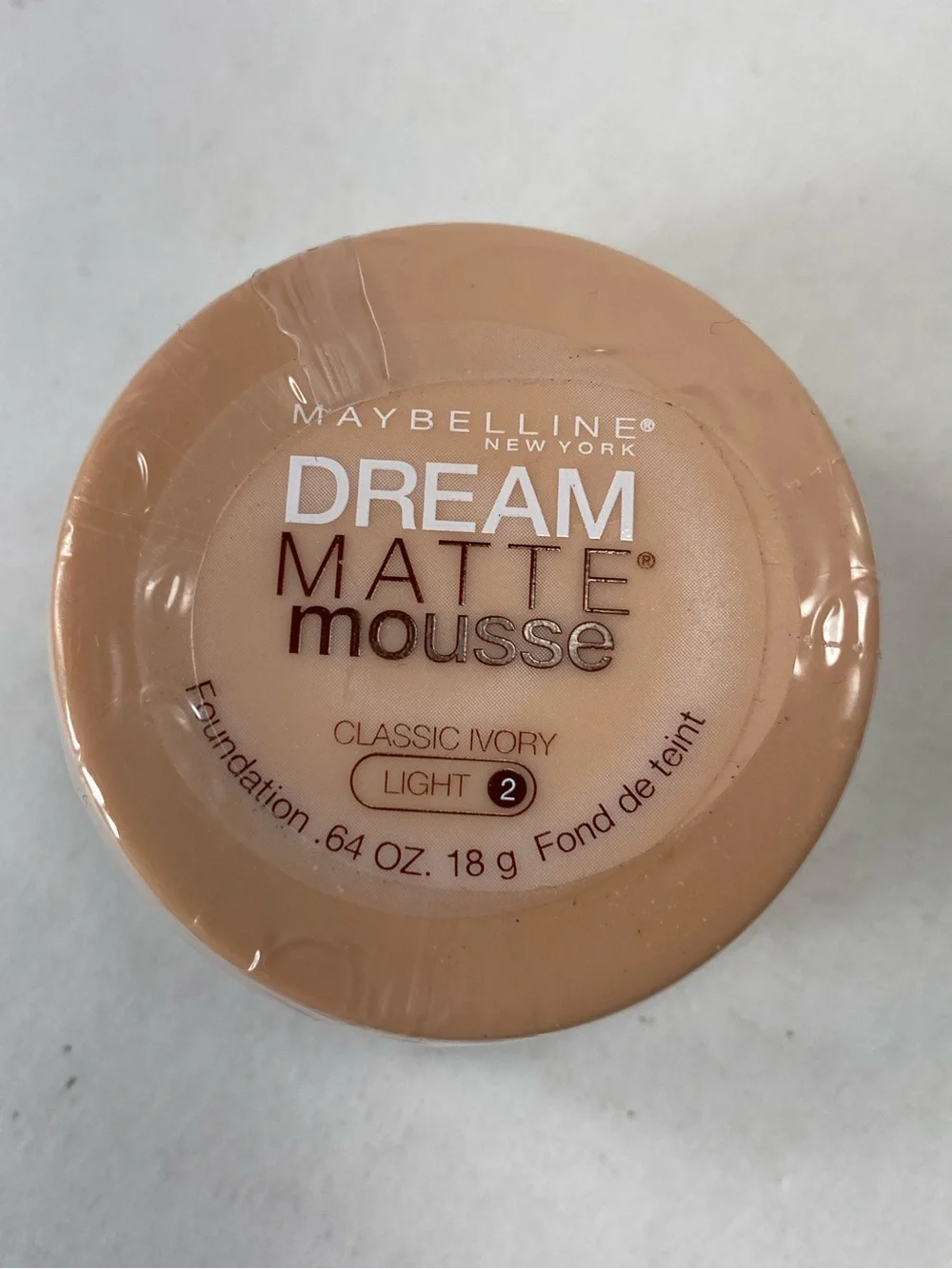 Maybelline New York Dream Matte Mousse Foundation Classic Ivory (Light 2) .64 oz
